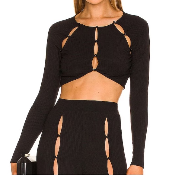 H:ours Diara top in black - Picture 1 of 9